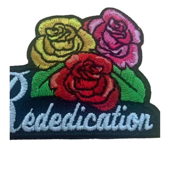 Girl REDEDICATION Roses Ceremony Fun Patches Crest Badge SCOUTS GUIDE night - Picture 3 of 6